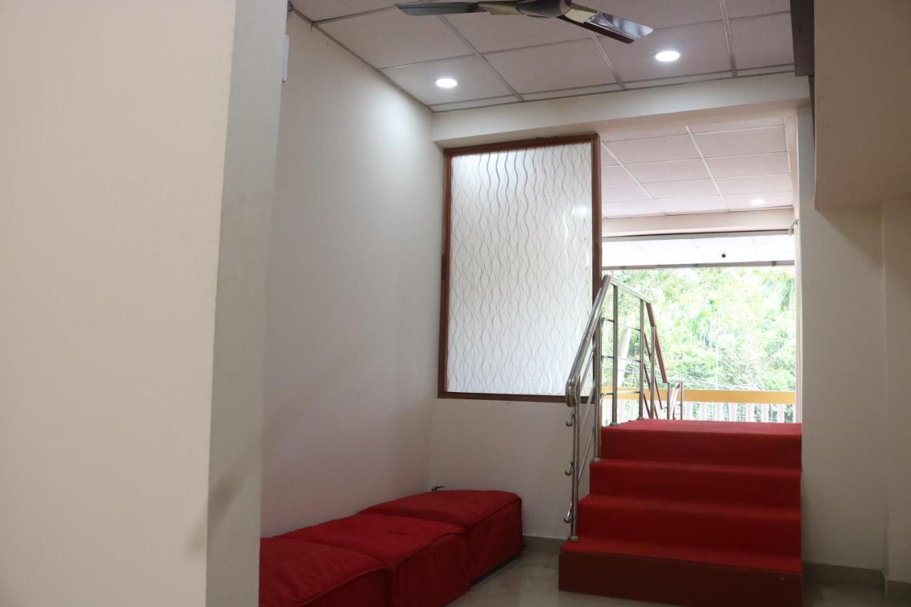 White Pearl Homestay พอร์ตแบลร์ ภายนอก รูปภาพ